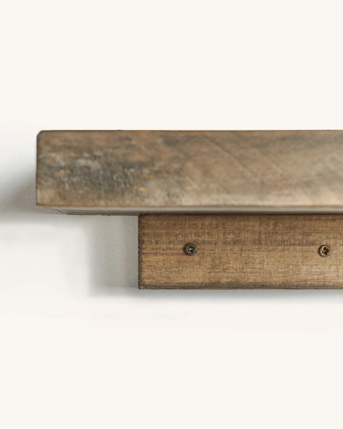 Best Sale Hannun Table de chevet Kapur Récupéré