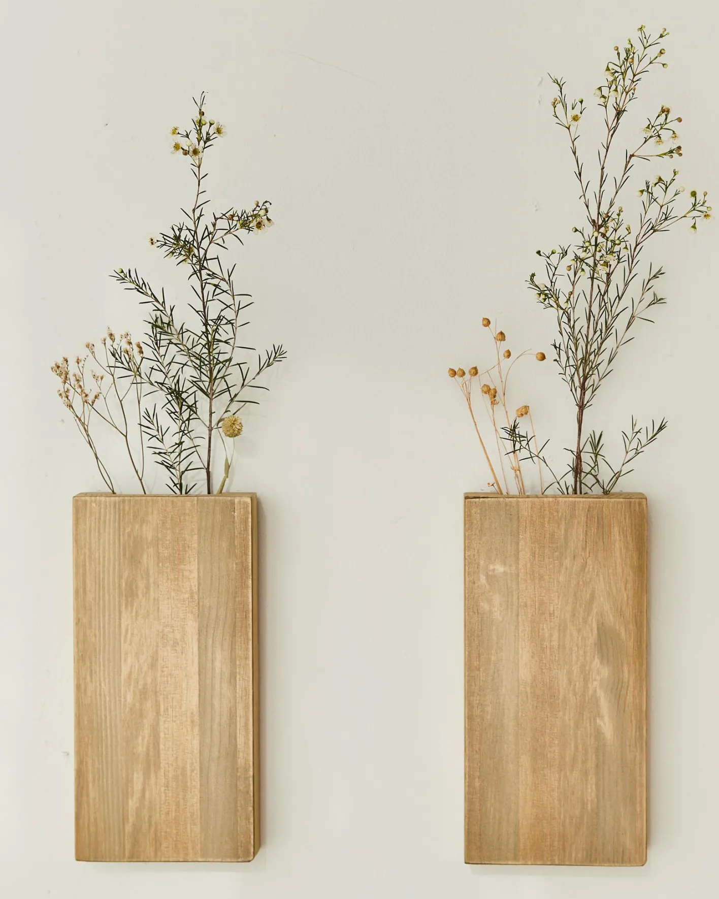 New Hannun Vase mural Koen