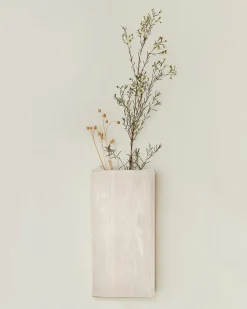 New Hannun Vase mural Koen