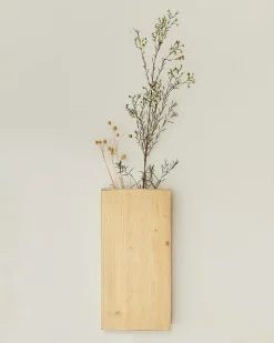 New Hannun Vase mural Koen