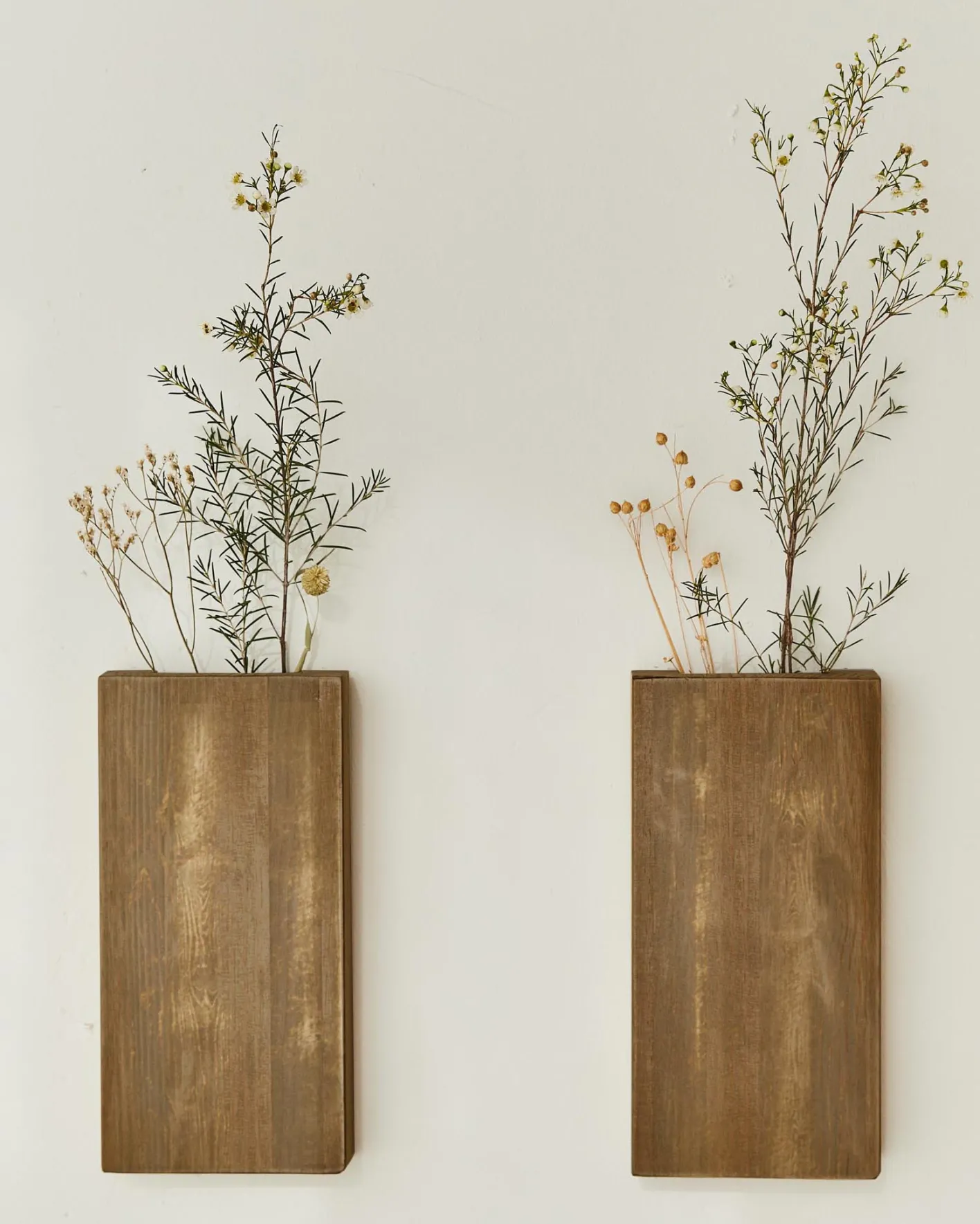 New Hannun Vase mural Koen